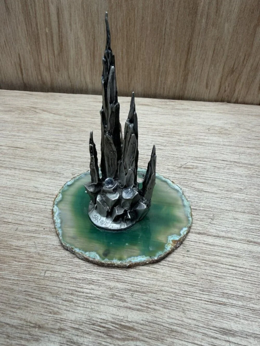 1983 Rawcliffe Pewter Lord of the Rings Castle W/ Five Crystals One Gem